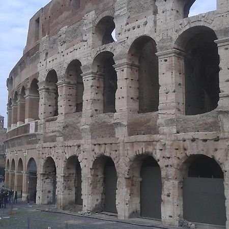 Bevilacqua Bed Roma Santa Croce Rome Exterior photo
