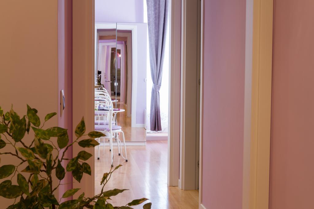 Bevilacqua Bed Roma Santa Croce Rome Exterior photo