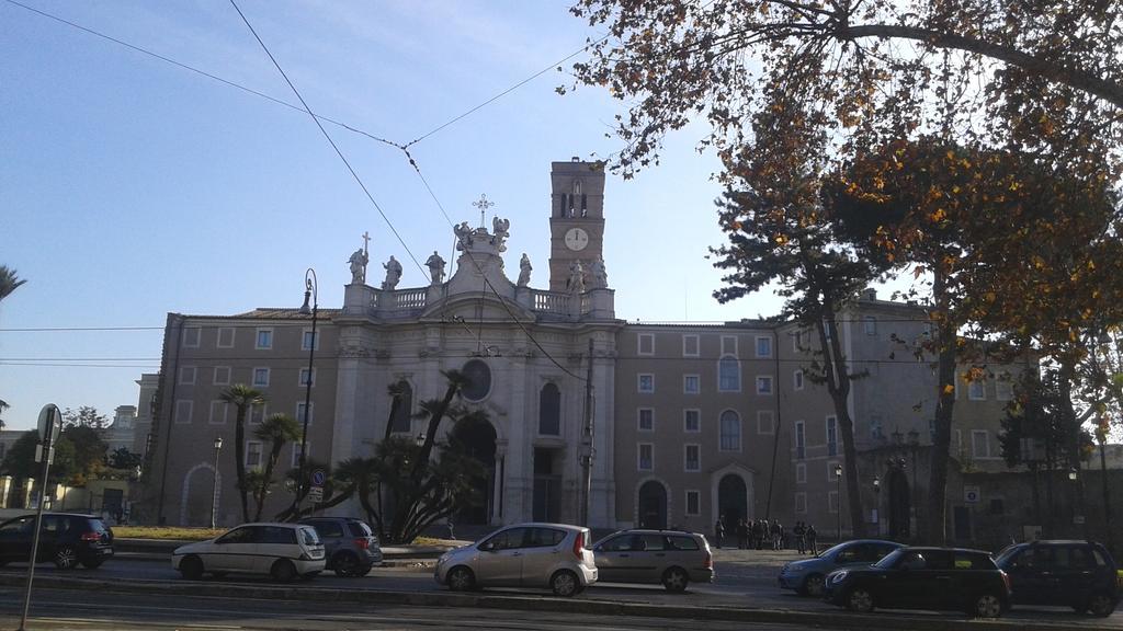 Bevilacqua Bed Roma Santa Croce Rome Exterior photo